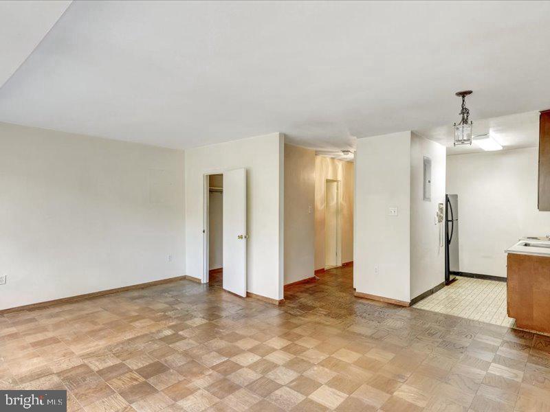4101 CATHEDRAL AVE NW #409, WASHINGTON, District Of Columbia 20016, ,1 BathroomBathrooms,Residential,For sale,4101 CATHEDRAL AVE NW #409,DCDC2212716 MLS # DCDC2212716