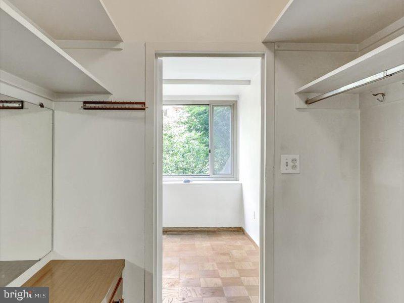 4101 CATHEDRAL AVE NW #409, WASHINGTON, District Of Columbia 20016, ,1 BathroomBathrooms,Residential,For sale,4101 CATHEDRAL AVE NW #409,DCDC2212716 MLS # DCDC2212716