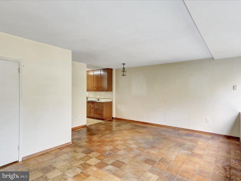 4101 CATHEDRAL AVE NW #409, WASHINGTON, District Of Columbia 20016, ,1 BathroomBathrooms,Residential,For sale,4101 CATHEDRAL AVE NW #409,DCDC2212716 MLS # DCDC2212716