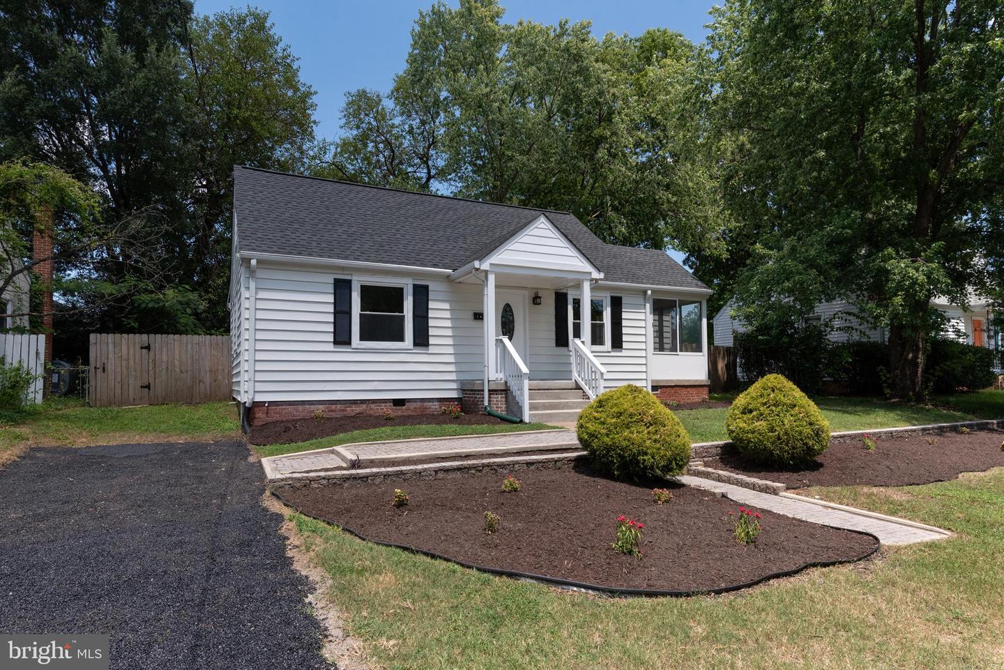 2616 FERNHILL AVE, HENRICO, Virginia 23228, 4 Bedrooms Bedrooms, ,2 BathroomsBathrooms,Residential,For sale,2616 FERNHILL AVE,VAHN2001014 MLS # VAHN2001014