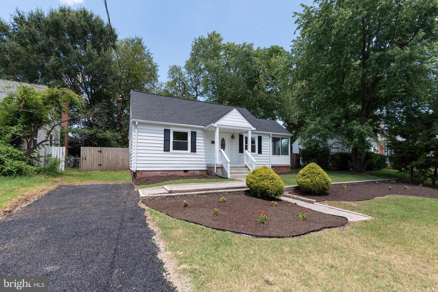 2616 FERNHILL AVE, HENRICO, Virginia 23228, 4 Bedrooms Bedrooms, ,2 BathroomsBathrooms,Residential,For sale,2616 FERNHILL AVE,VAHN2001014 MLS # VAHN2001014