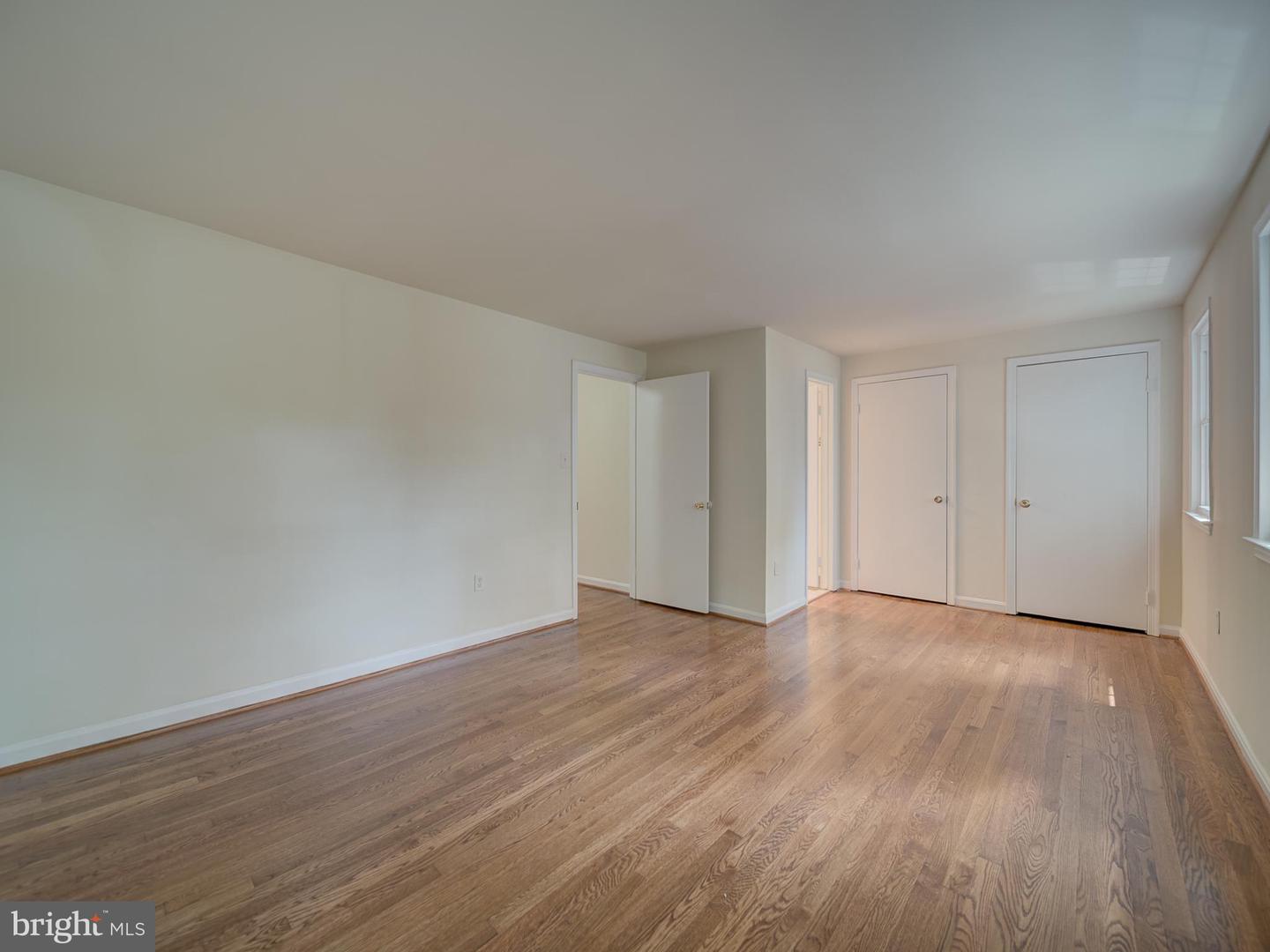 13186 PUTNAM CIR, WOODBRIDGE, Virginia 22191, 4 Bedrooms Bedrooms, ,3 BathroomsBathrooms,Residential,For sale,13186 PUTNAM CIR,VAPW2100354 MLS # VAPW2100354