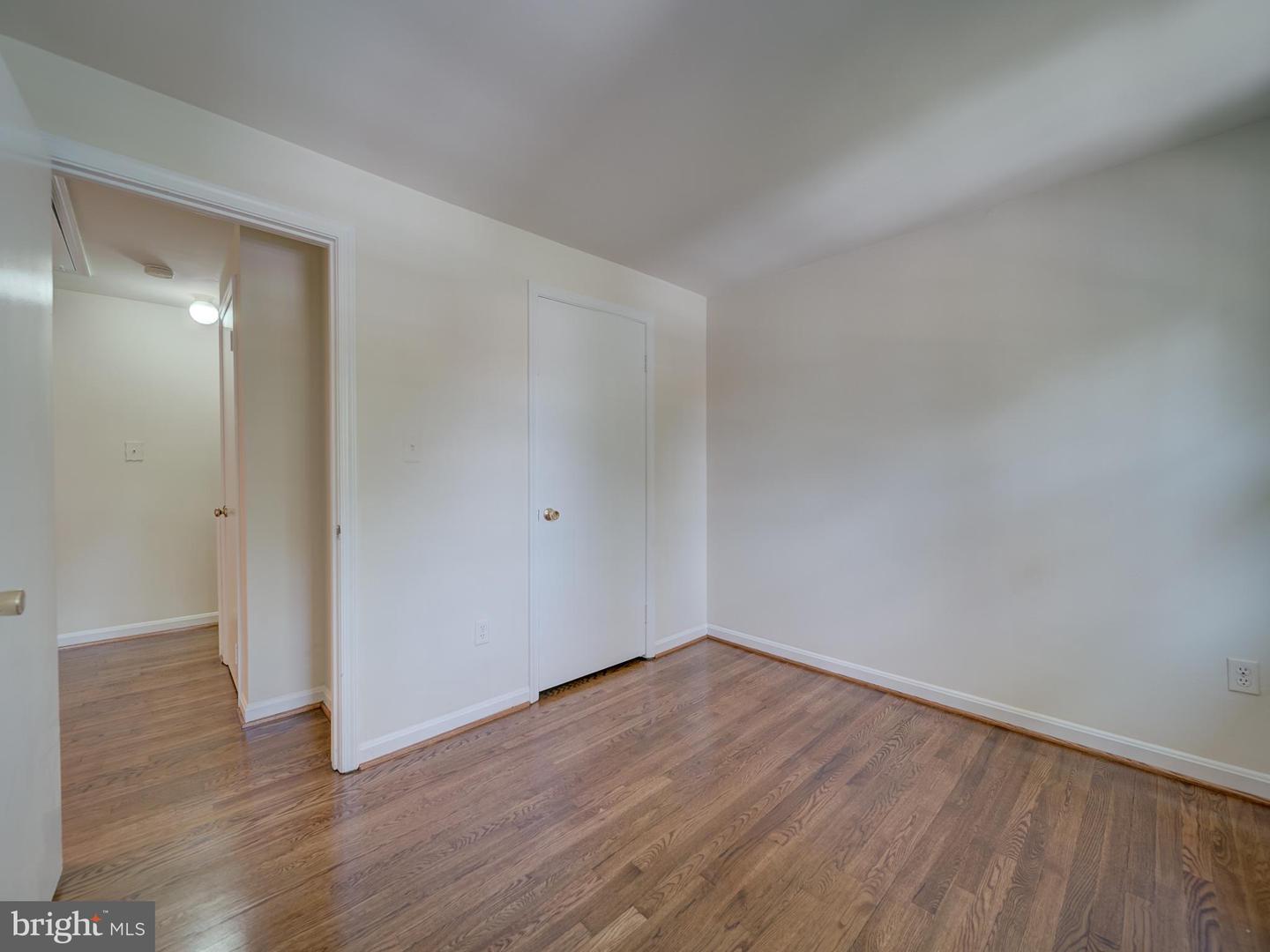 13186 PUTNAM CIR, WOODBRIDGE, Virginia 22191, 4 Bedrooms Bedrooms, ,3 BathroomsBathrooms,Residential,For sale,13186 PUTNAM CIR,VAPW2100354 MLS # VAPW2100354