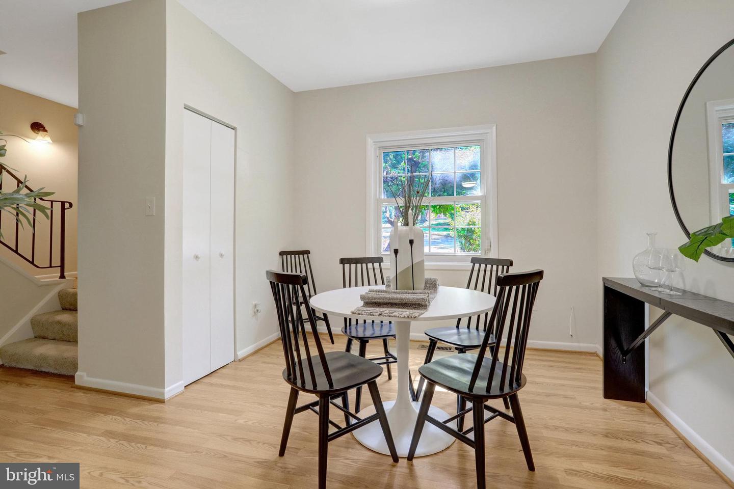 6372 EIGHTH CIR, ALEXANDRIA, Virginia 22312, 3 Bedrooms Bedrooms, ,2 BathroomsBathrooms,Residential,For sale,6372 EIGHTH CIR,VAFX2258530 MLS # VAFX2258530