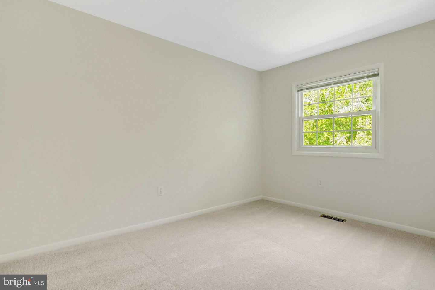 6372 EIGHTH CIR, ALEXANDRIA, Virginia 22312, 3 Bedrooms Bedrooms, ,2 BathroomsBathrooms,Residential,For sale,6372 EIGHTH CIR,VAFX2258530 MLS # VAFX2258530