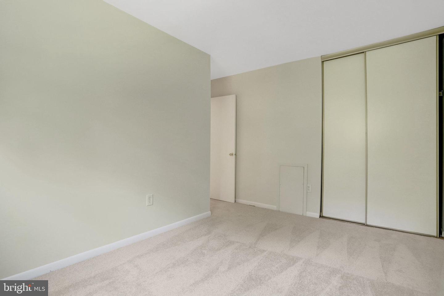 6372 EIGHTH CIR, ALEXANDRIA, Virginia 22312, 3 Bedrooms Bedrooms, ,2 BathroomsBathrooms,Residential,For sale,6372 EIGHTH CIR,VAFX2258530 MLS # VAFX2258530