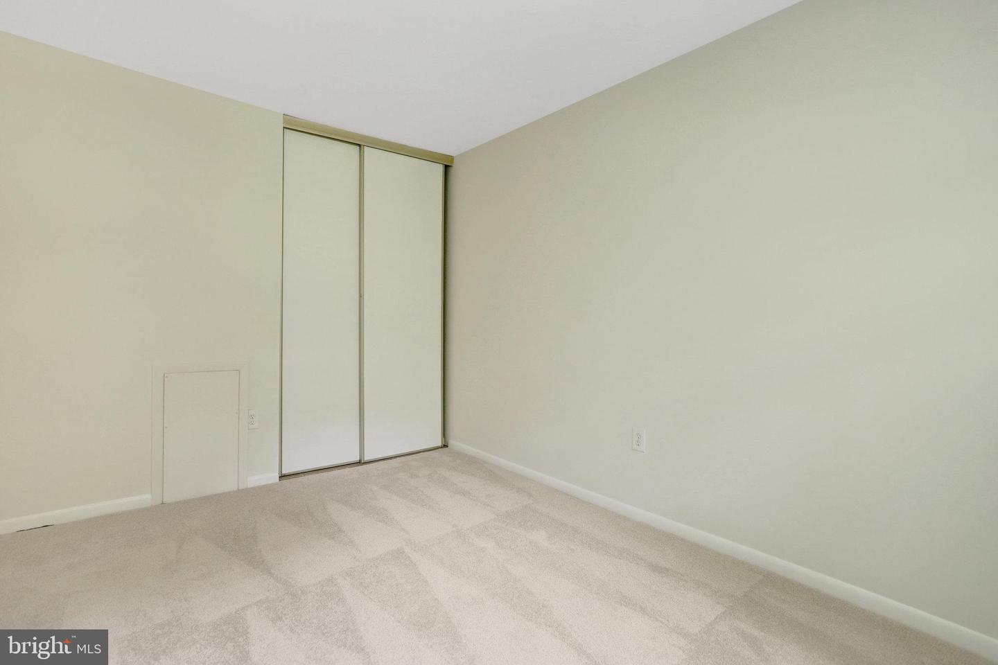 6372 EIGHTH CIR, ALEXANDRIA, Virginia 22312, 3 Bedrooms Bedrooms, ,2 BathroomsBathrooms,Residential,For sale,6372 EIGHTH CIR,VAFX2258530 MLS # VAFX2258530