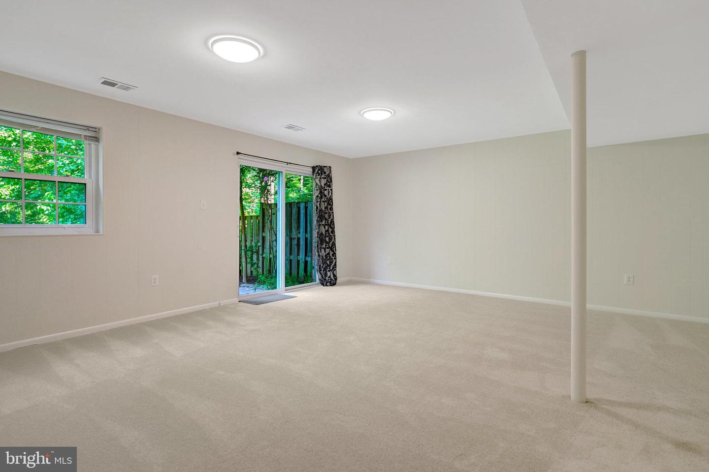 6372 EIGHTH CIR, ALEXANDRIA, Virginia 22312, 3 Bedrooms Bedrooms, ,2 BathroomsBathrooms,Residential,For sale,6372 EIGHTH CIR,VAFX2258530 MLS # VAFX2258530