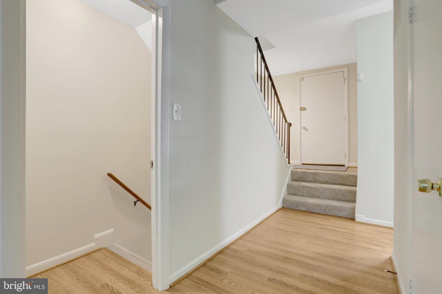 6372 EIGHTH CIR, ALEXANDRIA, Virginia 22312, 3 Bedrooms Bedrooms, ,2 BathroomsBathrooms,Residential,For sale,6372 EIGHTH CIR,VAFX2258530 MLS # VAFX2258530
