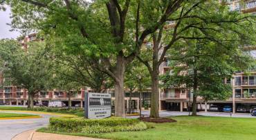 1300 ARMY NAVY DR #118, ARLINGTON, Virginia 22202, 1 Bedroom Bedrooms, ,1 BathroomBathrooms,Residential,For sale,1300 ARMY NAVY DR #118,VAAR2061650 MLS # VAAR2061650