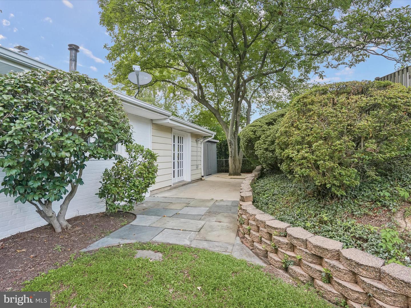 6303 JULIAN ST, SPRINGFIELD, Virginia 22150, 3 Bedrooms Bedrooms, ,1 BathroomBathrooms,Residential,For sale,6303 JULIAN ST,VAFX2258646 MLS # VAFX2258646