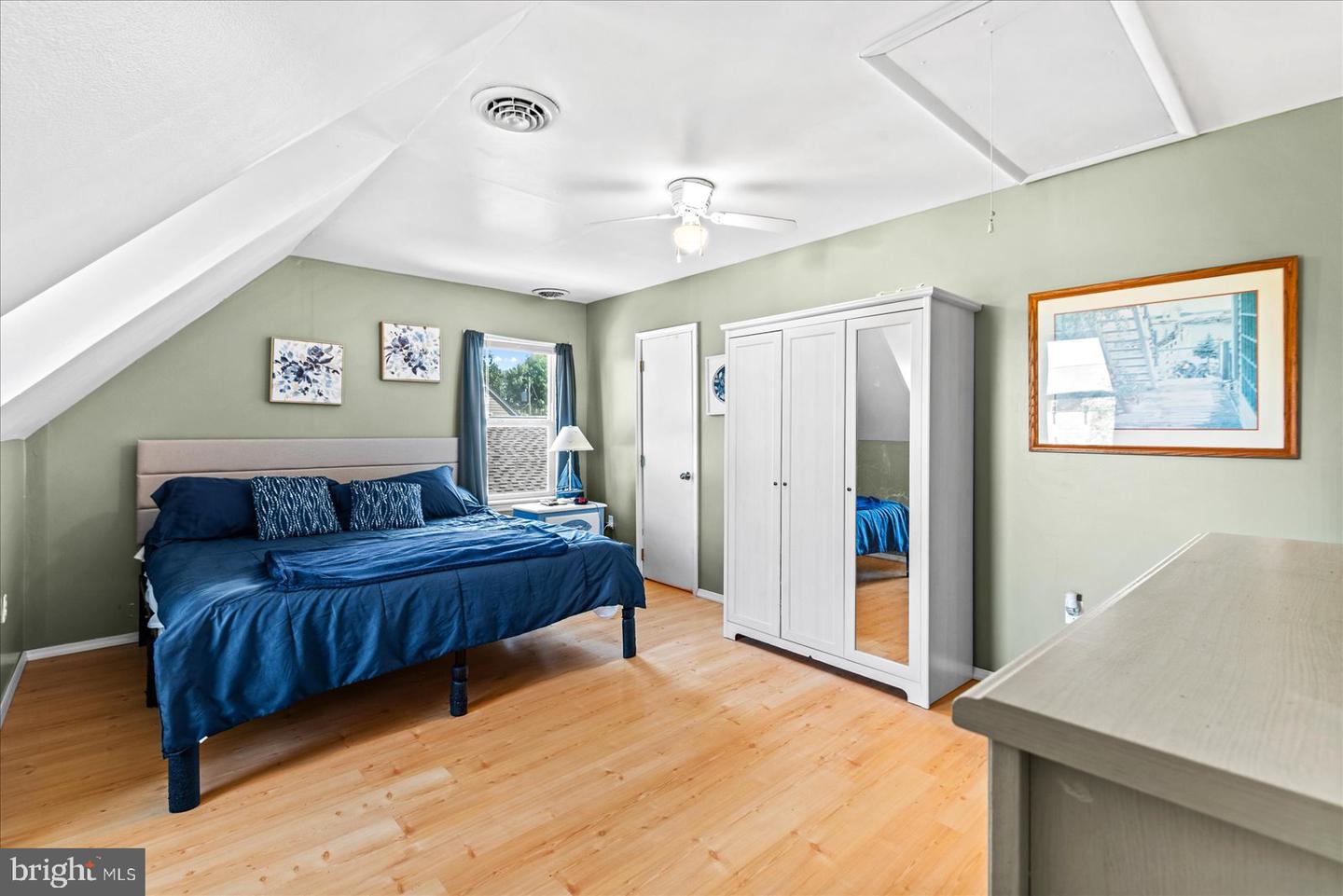916 BRYANT AVE, COLONIAL BEACH, Virginia 22443, 4 Bedrooms Bedrooms, ,2 BathroomsBathrooms,Residential,For sale,916 BRYANT AVE,VAWE2009434 MLS # VAWE2009434