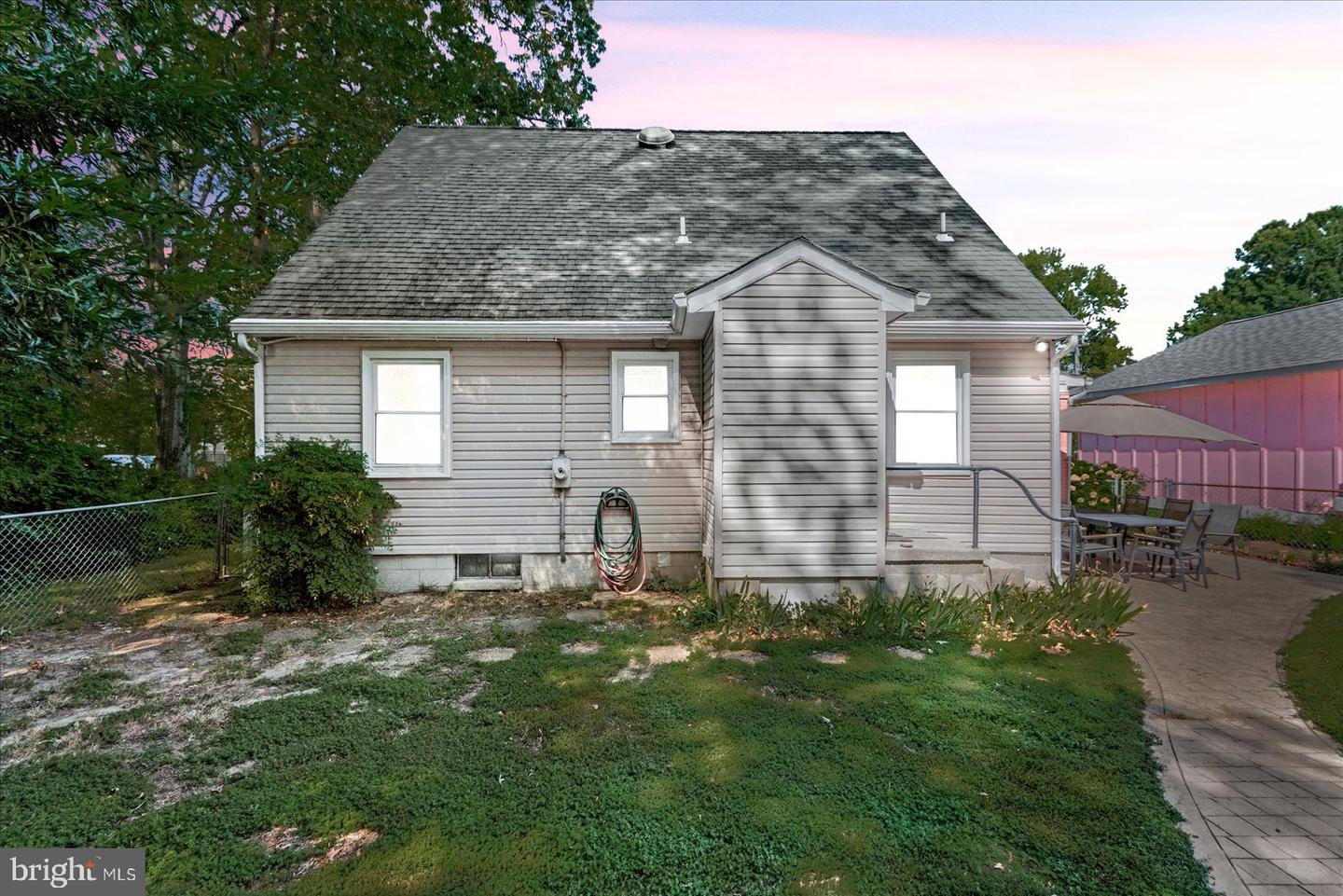 916 BRYANT AVE, COLONIAL BEACH, Virginia 22443, 4 Bedrooms Bedrooms, ,2 BathroomsBathrooms,Residential,For sale,916 BRYANT AVE,VAWE2009434 MLS # VAWE2009434