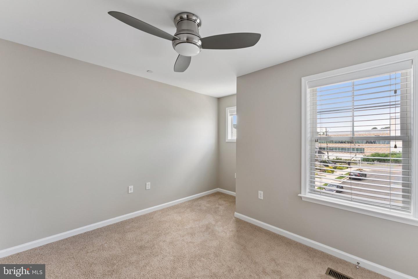 412 WOODCREST DR SE #412B, WASHINGTON, District Of Columbia 20032, 3 Bedrooms Bedrooms, ,2 BathroomsBathrooms,Residential,For sale,412 WOODCREST DR SE #412B,DCDC2213182 MLS # DCDC2213182 412 WOODCREST DR SE #412B, WASHINGTON, District Of Columbia 20032, 3 Bedrooms Bedrooms, ,2 BathroomsBathrooms,Residential,For sale,412 WOODCREST DR SE #412B,DCDC2213182 MLS # DCDC2213182