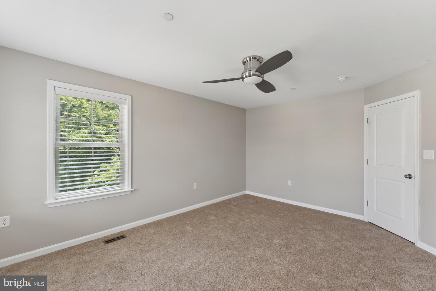 412 WOODCREST DR SE #412B, WASHINGTON, District Of Columbia 20032, 3 Bedrooms Bedrooms, ,2 BathroomsBathrooms,Residential,For sale,412 WOODCREST DR SE #412B,DCDC2213182 MLS # DCDC2213182 412 WOODCREST DR SE #412B, WASHINGTON, District Of Columbia 20032, 3 Bedrooms Bedrooms, ,2 BathroomsBathrooms,Residential,For sale,412 WOODCREST DR SE #412B,DCDC2213182 MLS # DCDC2213182