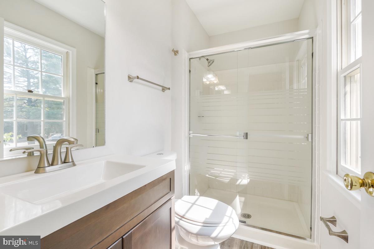 2263 IDYLWOOD STATION LN, FALLS CHURCH, Virginia 22043, 2 Bedrooms Bedrooms, ,3 BathroomsBathrooms,Residential,For sale,2263 IDYLWOOD STATION LN,VAFX2258858 MLS # VAFX2258858