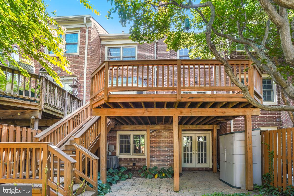 2263 IDYLWOOD STATION LN, FALLS CHURCH, Virginia 22043, 2 Bedrooms Bedrooms, ,3 BathroomsBathrooms,Residential,For sale,2263 IDYLWOOD STATION LN,VAFX2258858 MLS # VAFX2258858