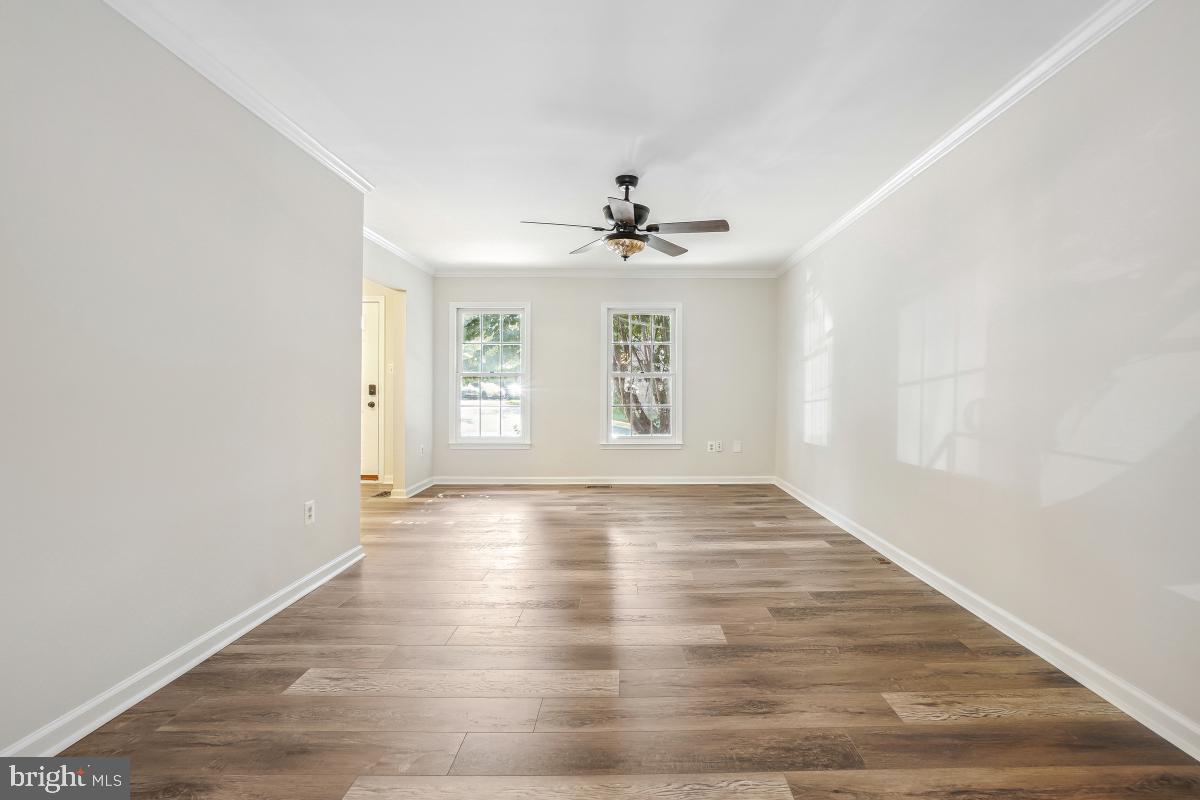2263 IDYLWOOD STATION LN, FALLS CHURCH, Virginia 22043, 2 Bedrooms Bedrooms, ,3 BathroomsBathrooms,Residential,For sale,2263 IDYLWOOD STATION LN,VAFX2258858 MLS # VAFX2258858