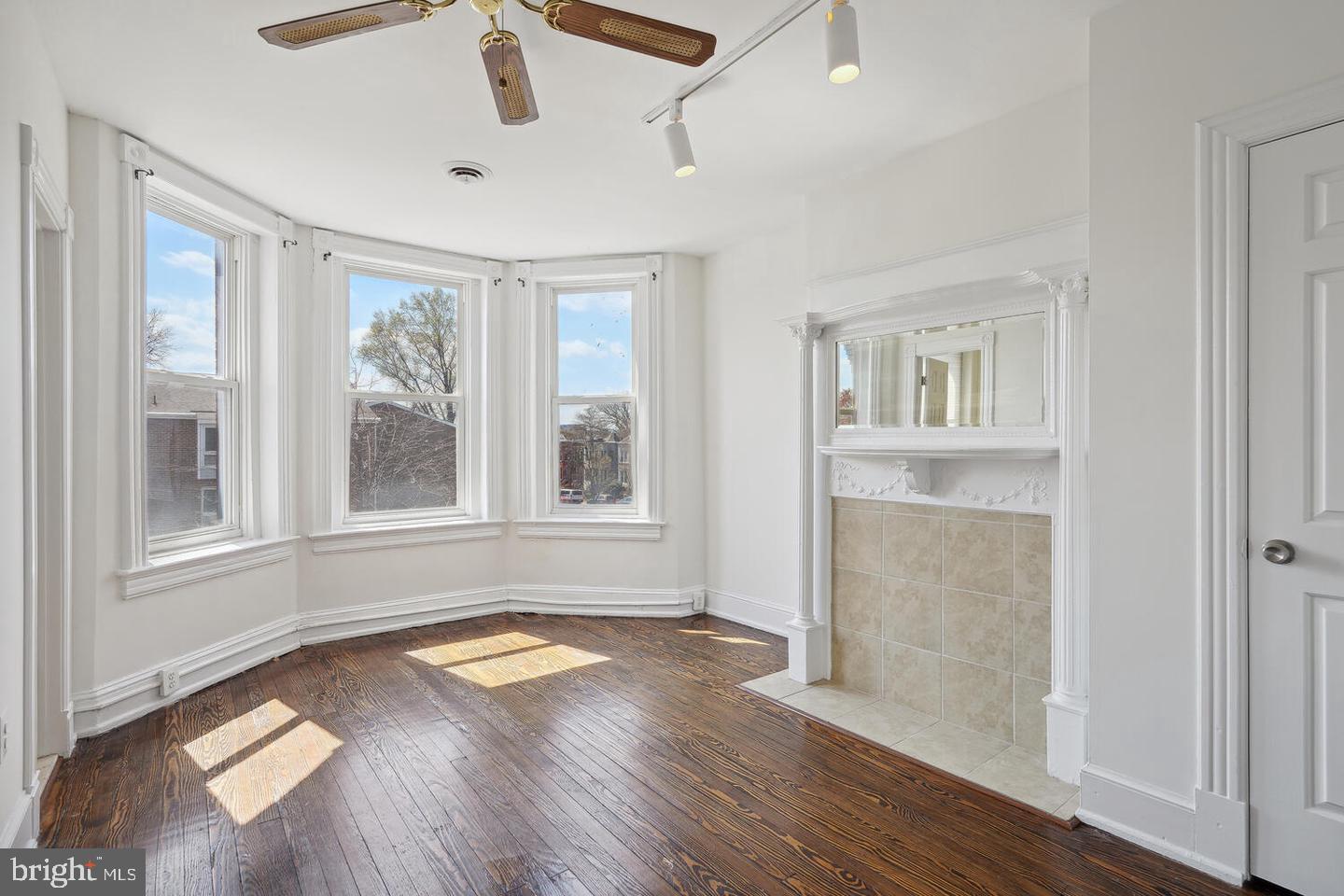 223 R ST NW, WASHINGTON, District Of Columbia 20001, 5 Bedrooms Bedrooms, ,3 BathroomsBathrooms,Residential,For sale,223 R ST NW,DCDC2213242 MLS # DCDC2213242