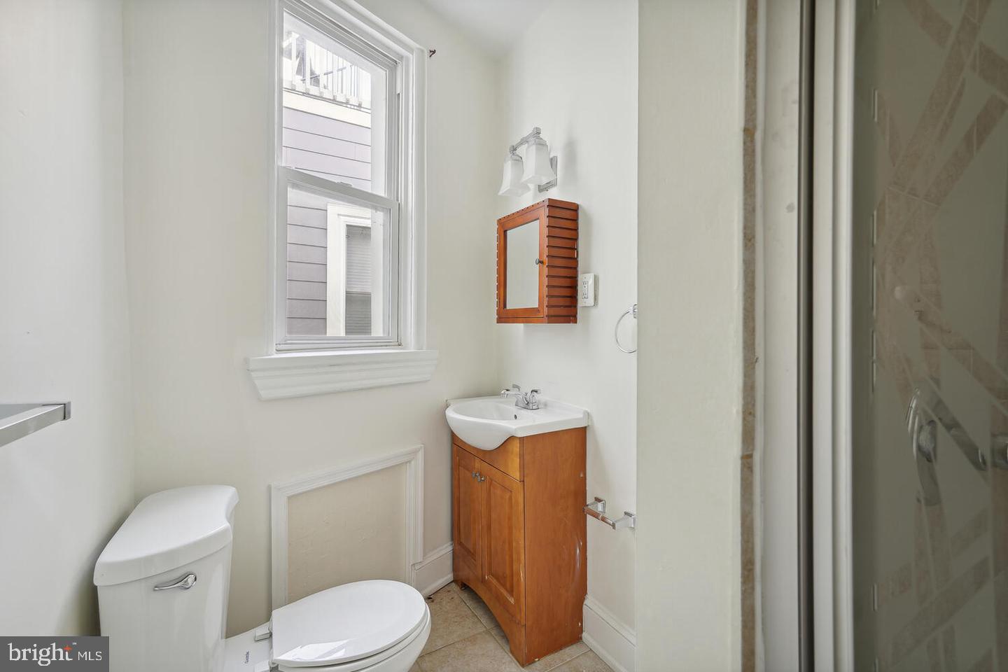 223 R ST NW, WASHINGTON, District Of Columbia 20001, 5 Bedrooms Bedrooms, ,3 BathroomsBathrooms,Residential,For sale,223 R ST NW,DCDC2213242 MLS # DCDC2213242
