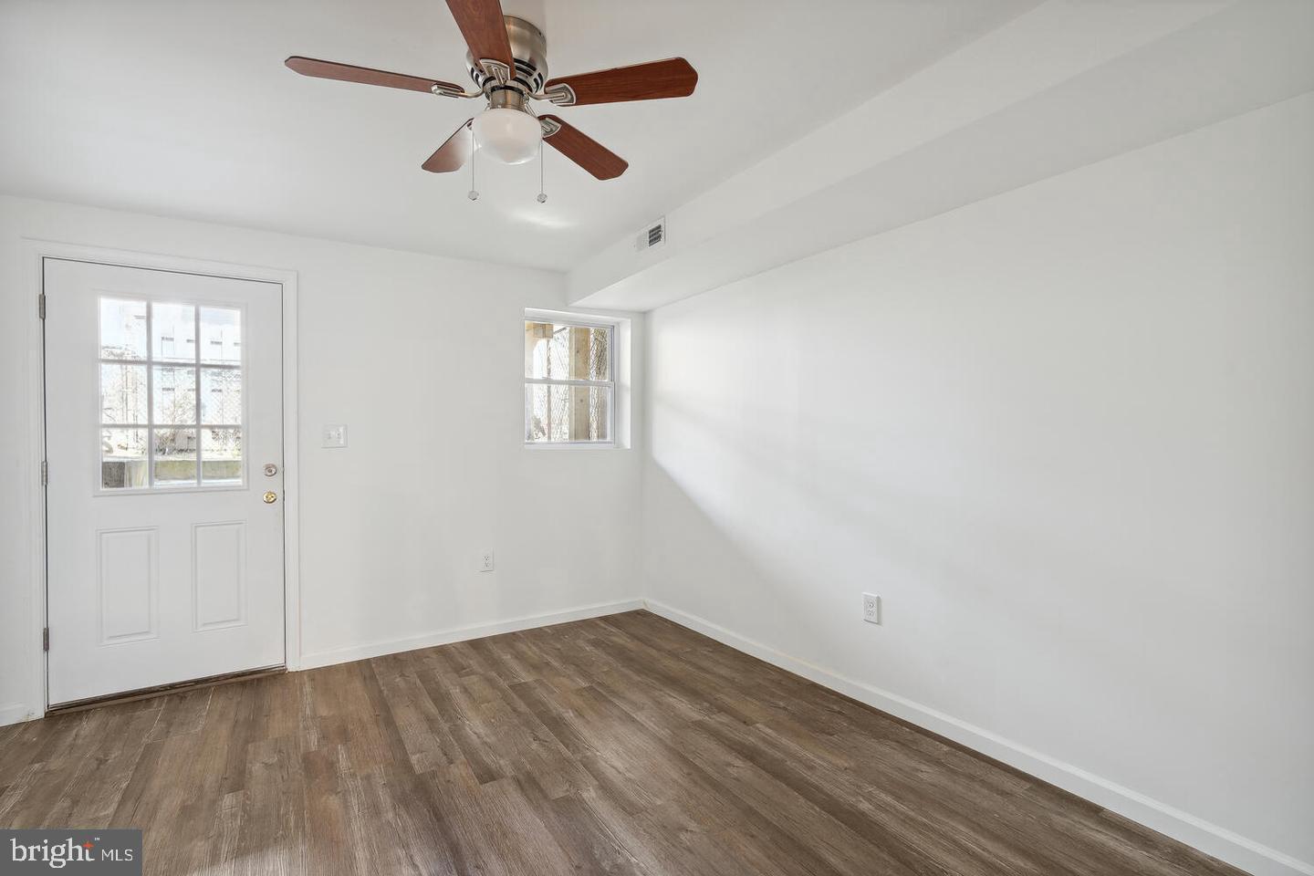 223 R ST NW, WASHINGTON, District Of Columbia 20001, 5 Bedrooms Bedrooms, ,3 BathroomsBathrooms,Residential,For sale,223 R ST NW,DCDC2213242 MLS # DCDC2213242