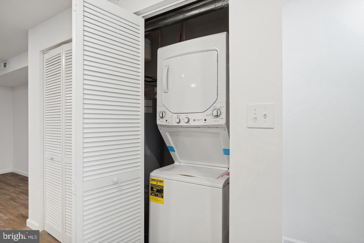 223 R ST NW, WASHINGTON, District Of Columbia 20001, 5 Bedrooms Bedrooms, ,3 BathroomsBathrooms,Residential,For sale,223 R ST NW,DCDC2213242 MLS # DCDC2213242