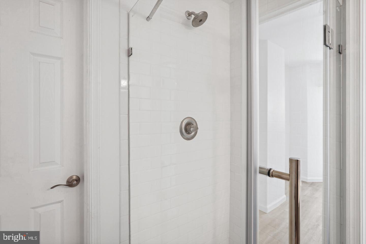 223 R ST NW, WASHINGTON, District Of Columbia 20001, 5 Bedrooms Bedrooms, ,3 BathroomsBathrooms,Residential,For sale,223 R ST NW,DCDC2213242 MLS # DCDC2213242