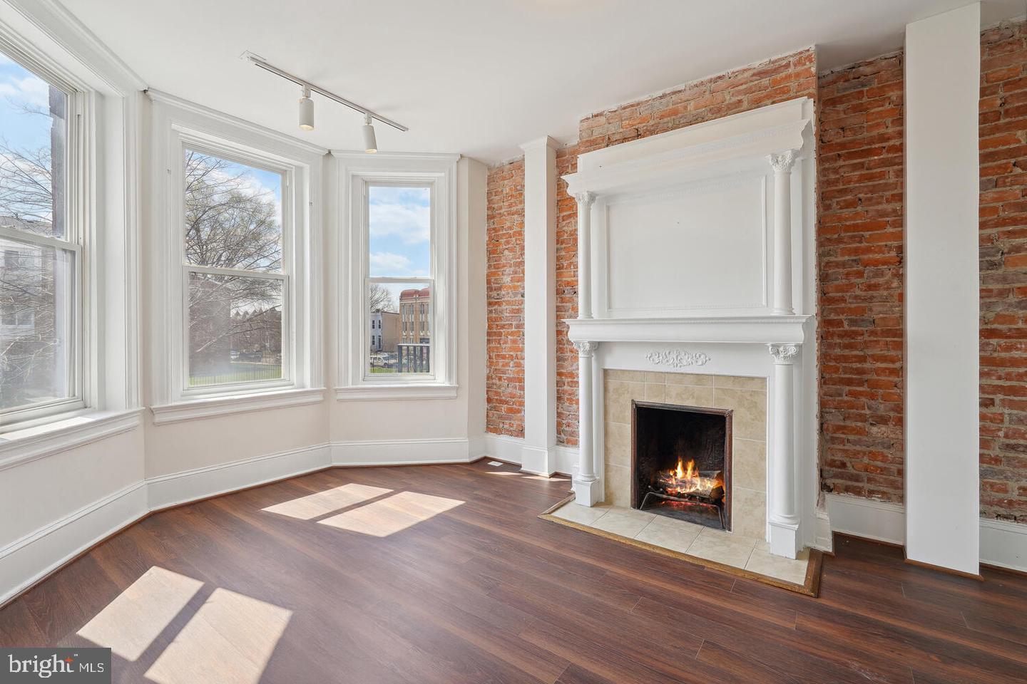 223 R ST NW, WASHINGTON, District Of Columbia 20001, 5 Bedrooms Bedrooms, ,3 BathroomsBathrooms,Residential,For sale,223 R ST NW,DCDC2213242 MLS # DCDC2213242