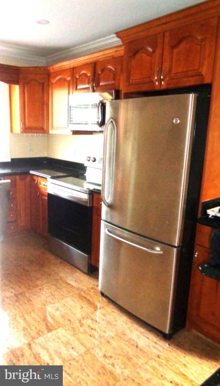 3656 NEW HAMPSHIRE AVE NW #4, WASHINGTON, District Of Columbia 20010, ,1 BathroomBathrooms,Residential,For sale,3656 NEW HAMPSHIRE AVE NW #4,DCDC2213302 MLS # DCDC2213302