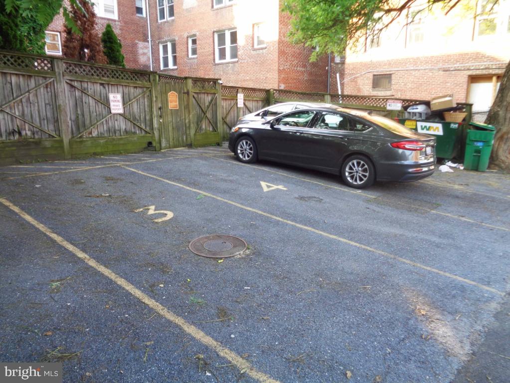 3656 NEW HAMPSHIRE AVE NW #4, WASHINGTON, District Of Columbia 20010, ,1 BathroomBathrooms,Residential,For sale,3656 NEW HAMPSHIRE AVE NW #4,DCDC2213302 MLS # DCDC2213302