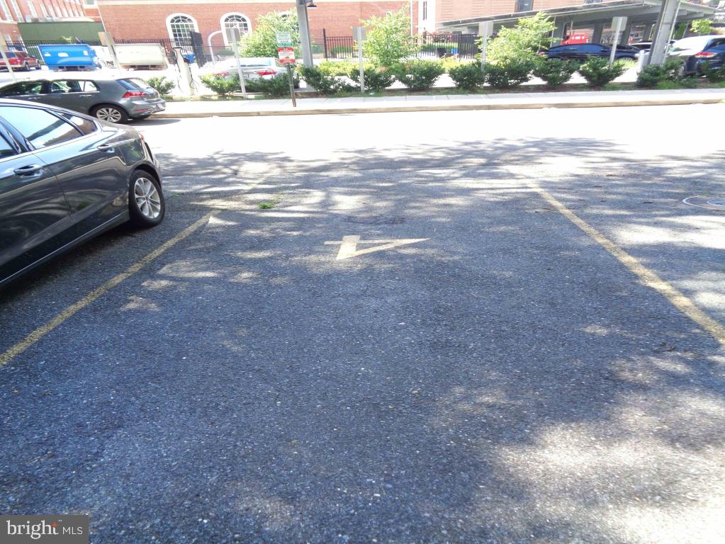 3656 NEW HAMPSHIRE AVE NW #4, WASHINGTON, District Of Columbia 20010, ,1 BathroomBathrooms,Residential,For sale,3656 NEW HAMPSHIRE AVE NW #4,DCDC2213302 MLS # DCDC2213302