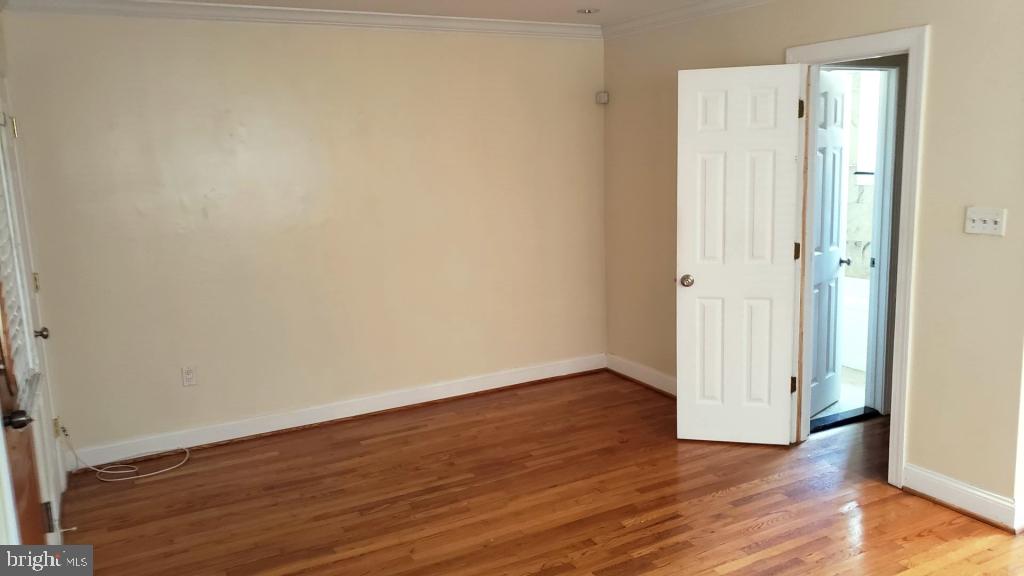 3656 NEW HAMPSHIRE AVE NW #4, WASHINGTON, District Of Columbia 20010, ,1 BathroomBathrooms,Residential,For sale,3656 NEW HAMPSHIRE AVE NW #4,DCDC2213302 MLS # DCDC2213302