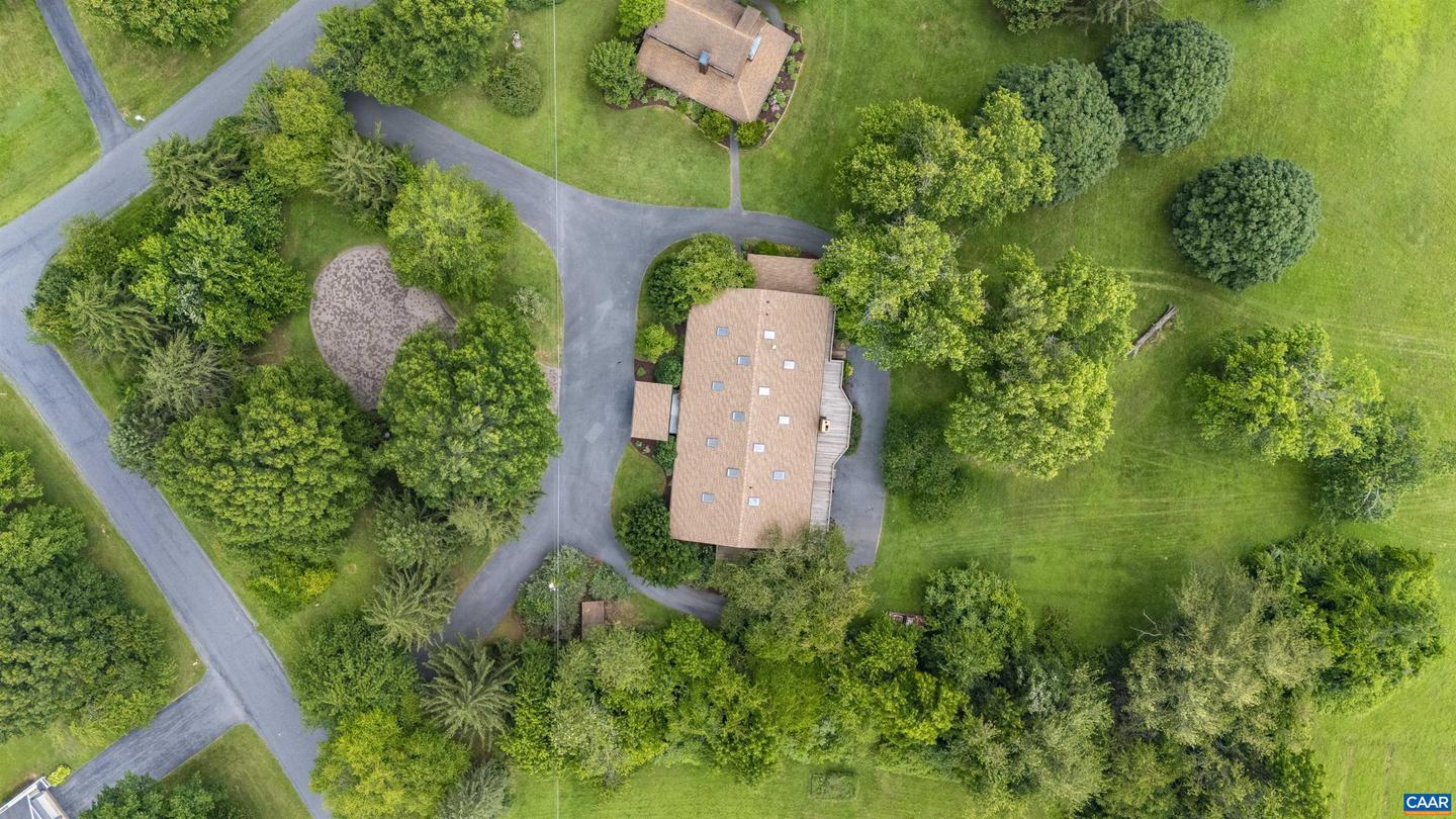 18 PROVIDENCE LN, WAYNESBORO, Virginia 22980, 3 Bedrooms Bedrooms, ,4 BathroomsBathrooms,Residential,For sale,18 PROVIDENCE LN,667388 MLS # 667388