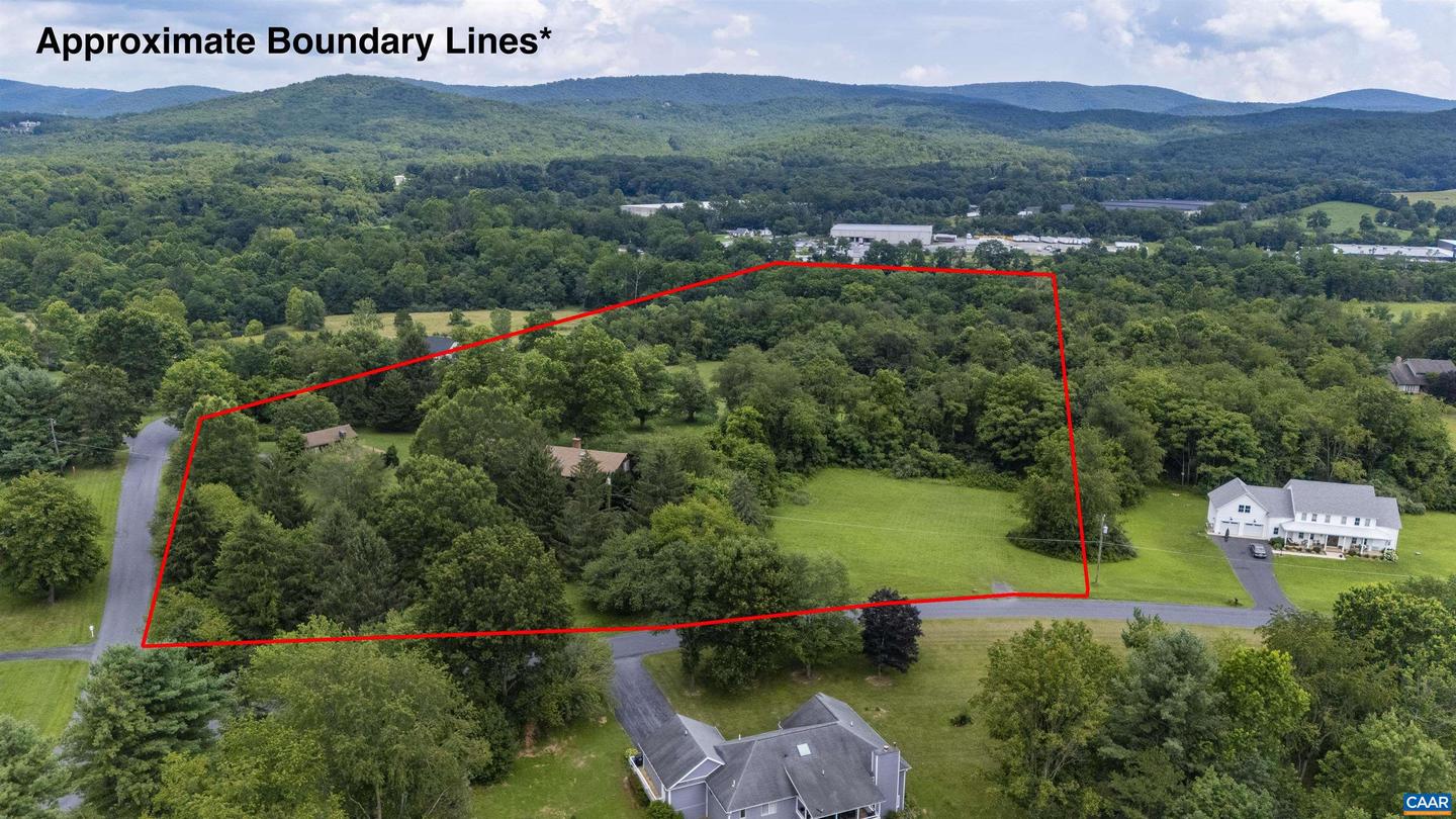 18 PROVIDENCE LN, WAYNESBORO, Virginia 22980, 3 Bedrooms Bedrooms, ,4 BathroomsBathrooms,Residential,For sale,18 PROVIDENCE LN,667388 MLS # 667388