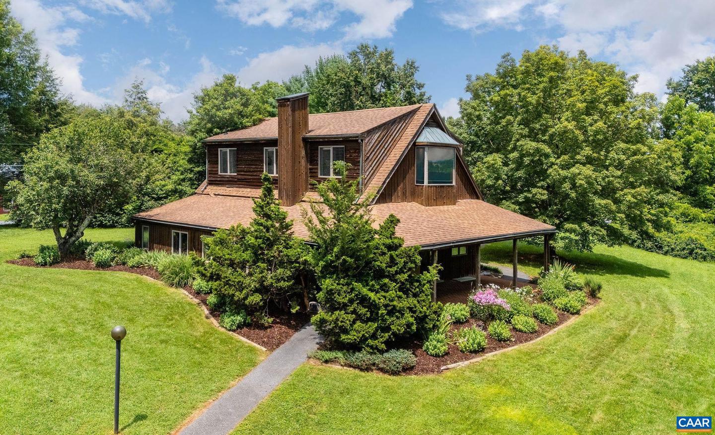 18 PROVIDENCE LN, WAYNESBORO, Virginia 22980, 3 Bedrooms Bedrooms, ,4 BathroomsBathrooms,Residential,For sale,18 PROVIDENCE LN,667388 MLS # 667388