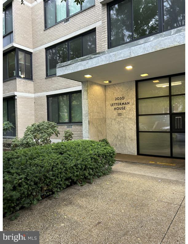 2030 F ST NW #402, WASHINGTON, District Of Columbia 20006, 1 Bedroom Bedrooms, ,1 BathroomBathrooms,Residential,For sale,2030 F ST NW #402,DCDC2213338 MLS # DCDC2213338