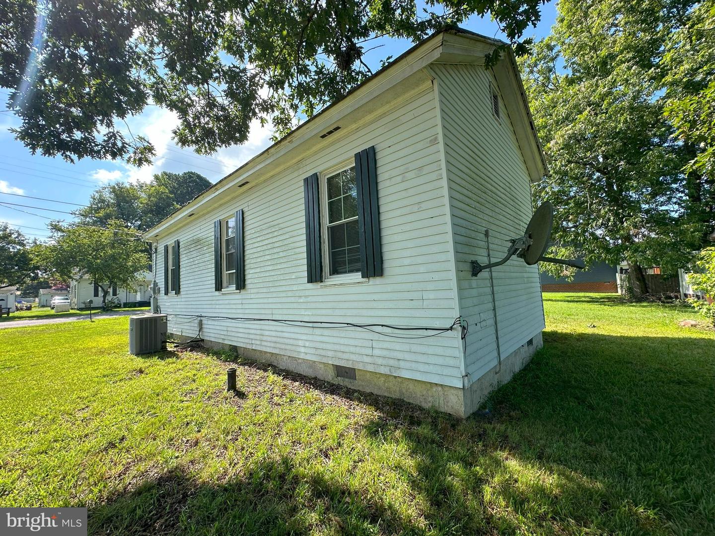 20810 WESTOVER DR, MC KENNEY, Virginia 23872, 2 Bedrooms Bedrooms, ,1 BathroomBathrooms,Residential,For sale,20810 WESTOVER DR,VADW2000050 MLS # VADW2000050