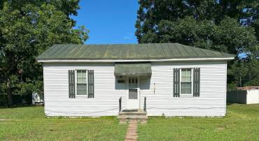 20810 WESTOVER DR, MC KENNEY, Virginia 23872, 2 Bedrooms Bedrooms, ,1 BathroomBathrooms,Residential,For sale,20810 WESTOVER DR,VADW2000050 MLS # VADW2000050