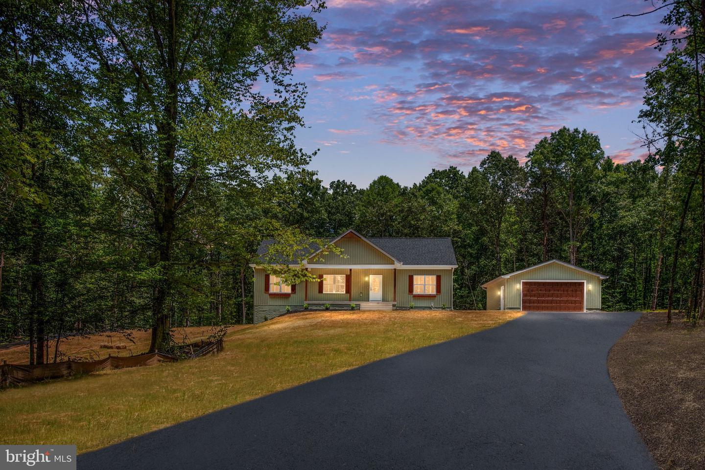 16881 HUNTERS RIDGE LANE, UNIONVILLE, Virginia 22567, 4 Bedrooms Bedrooms, ,3 BathroomsBathrooms,Residential,For sale,16881 HUNTERS RIDGE LANE,VAOR2010366 MLS # VAOR2010366