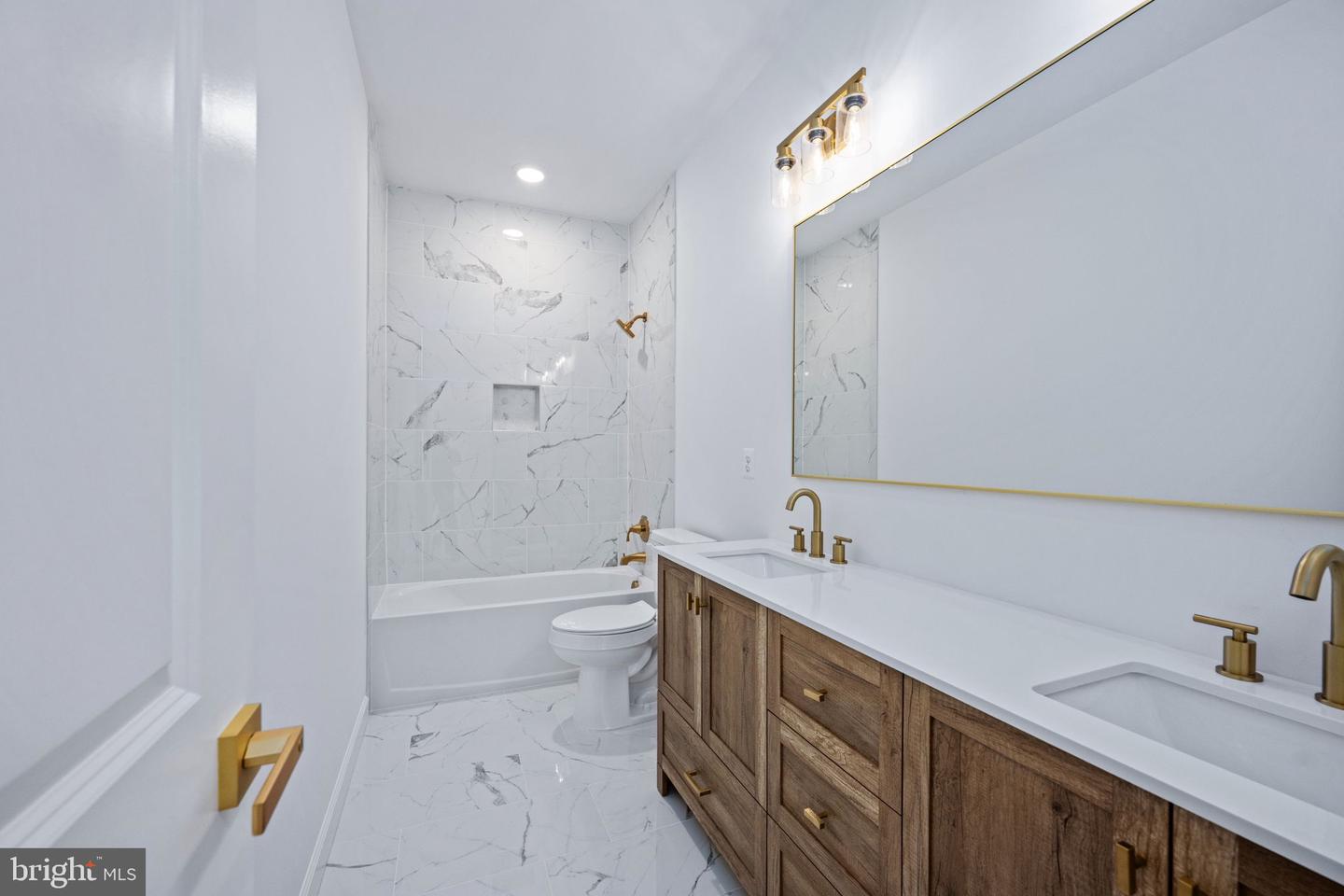 16881 HUNTERS RIDGE LANE, UNIONVILLE, Virginia 22567, 4 Bedrooms Bedrooms, ,3 BathroomsBathrooms,Residential,For sale,16881 HUNTERS RIDGE LANE,VAOR2010366 MLS # VAOR2010366