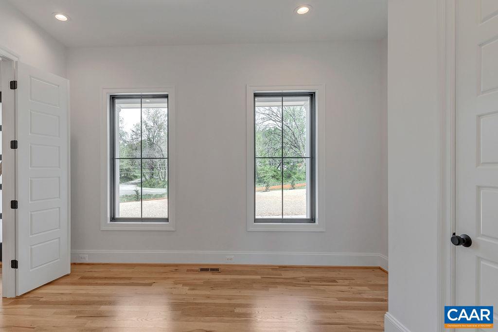 3082 STONY POINT RD, CHARLOTTESVILLE, Virginia 22911, 4 Bedrooms Bedrooms, ,3 BathroomsBathrooms,Residential,For sale,3082 STONY POINT RD,667398 MLS # 667398