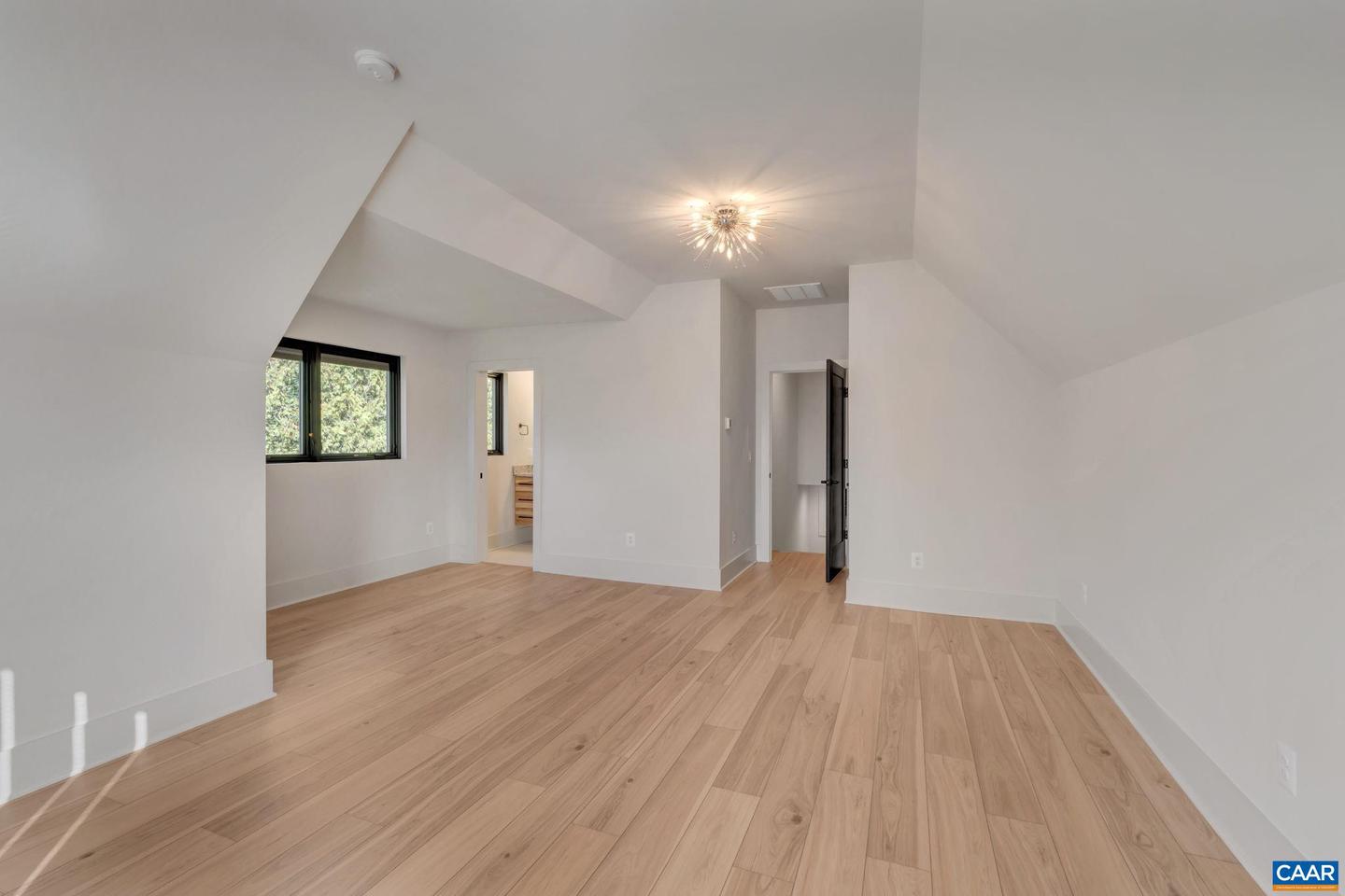 3082 STONY POINT RD, CHARLOTTESVILLE, Virginia 22911, 4 Bedrooms Bedrooms, ,3 BathroomsBathrooms,Residential,For sale,3082 STONY POINT RD,667398 MLS # 667398