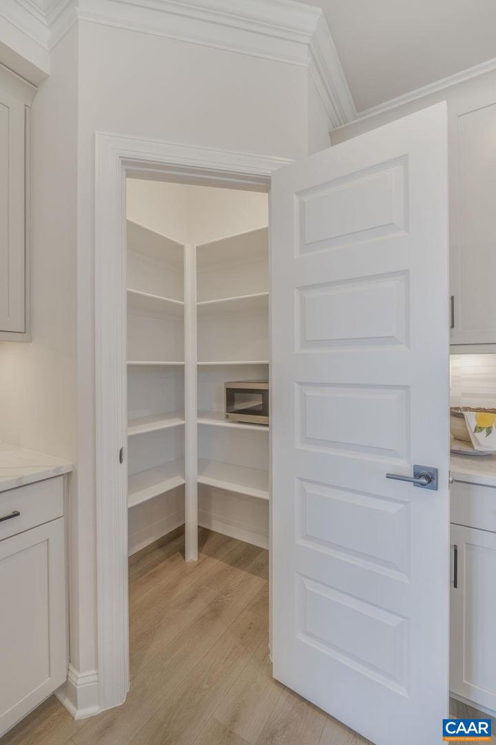 32B ASHLIN COVE, CHARLOTTESVILLE, Virginia 22901, 3 Bedrooms Bedrooms, ,2 BathroomsBathrooms,Residential,For sale,32B ASHLIN COVE,667402 MLS # 667402
