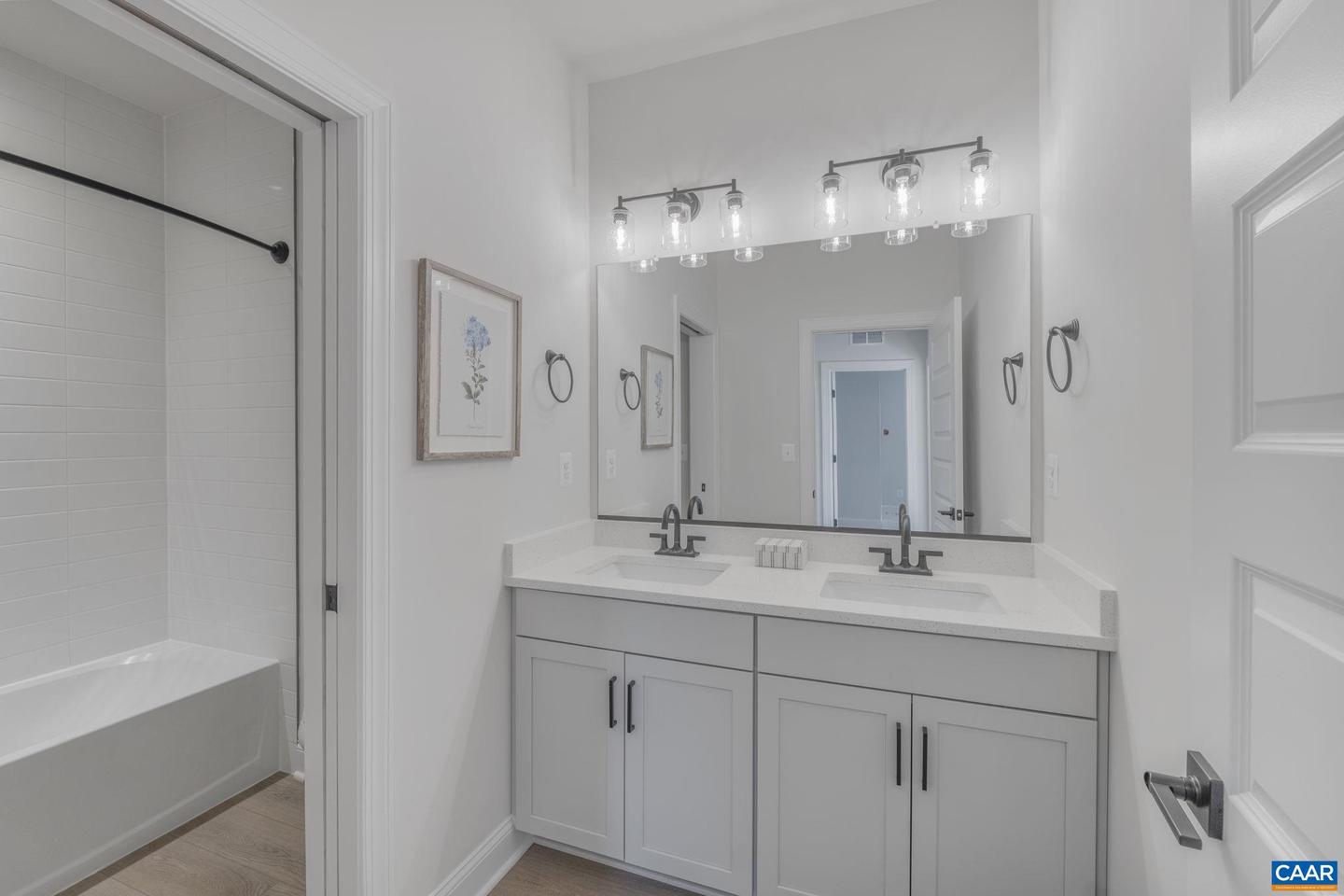 32B ASHLIN COVE, CHARLOTTESVILLE, Virginia 22901, 3 Bedrooms Bedrooms, ,2 BathroomsBathrooms,Residential,For sale,32B ASHLIN COVE,667402 MLS # 667402