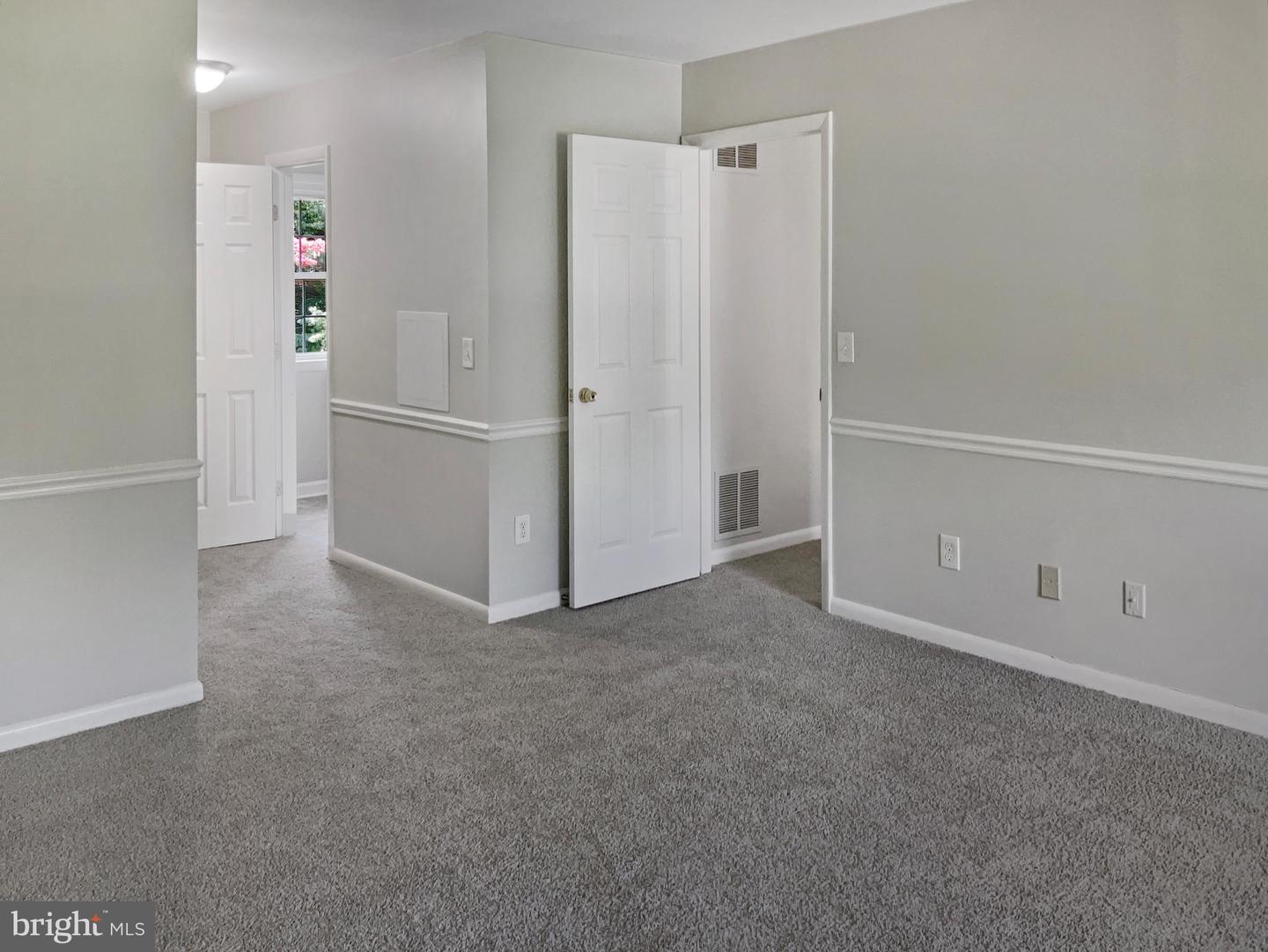 11094 ROUND HILL DR, NOKESVILLE, Virginia 20181, 4 Bedrooms Bedrooms, ,2 BathroomsBathrooms,Residential,For sale,11094 ROUND HILL DR,VAPW2100630 MLS # VAPW2100630
