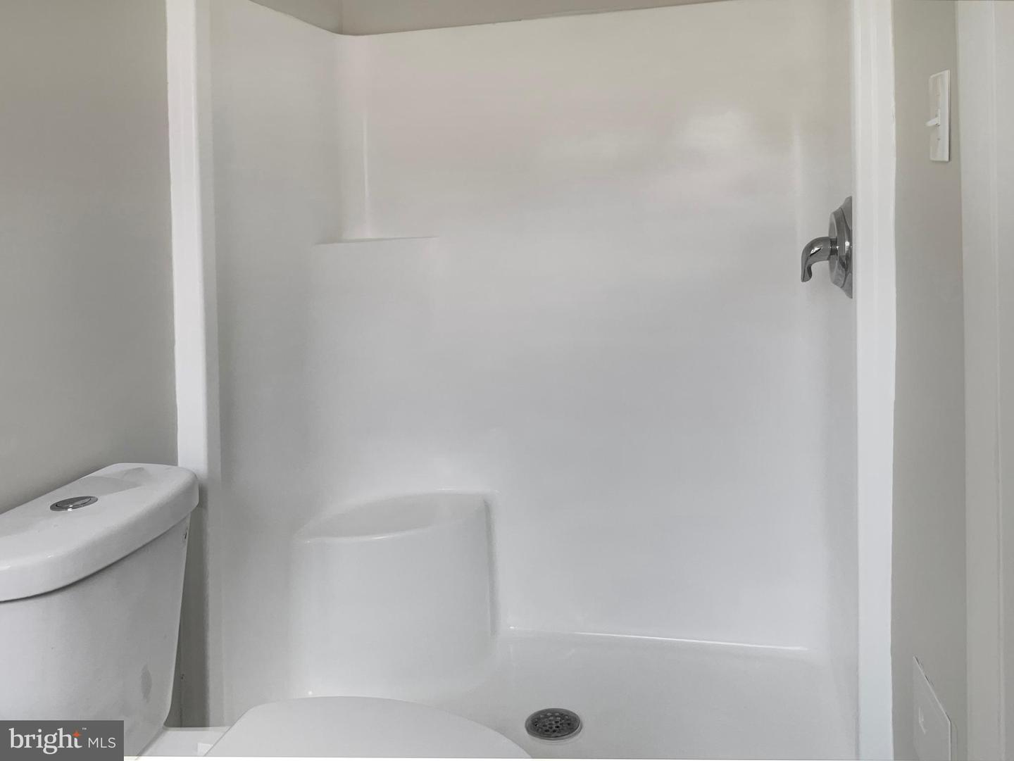 11094 ROUND HILL DR, NOKESVILLE, Virginia 20181, 4 Bedrooms Bedrooms, ,2 BathroomsBathrooms,Residential,For sale,11094 ROUND HILL DR,VAPW2100630 MLS # VAPW2100630