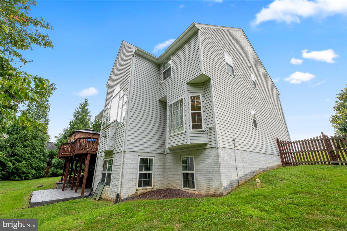 28 MILLBROOK RD, STAFFORD, Virginia 22554, 5 Bedrooms Bedrooms, 6 Rooms Rooms,4 BathroomsBathrooms,Residential,For sale,28 MILLBROOK RD,VAST2041422 MLS # VAST2041422