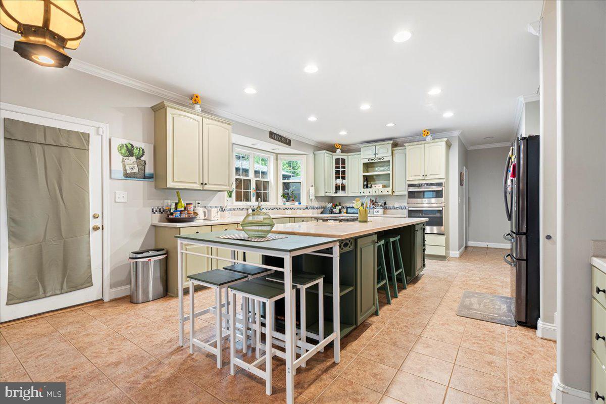 28 MILLBROOK RD, STAFFORD, Virginia 22554, 5 Bedrooms Bedrooms, 6 Rooms Rooms,4 BathroomsBathrooms,Residential,For sale,28 MILLBROOK RD,VAST2041422 MLS # VAST2041422