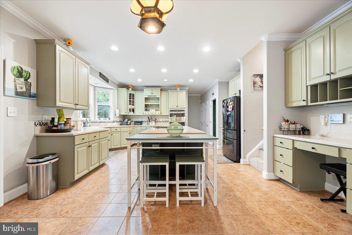 28 MILLBROOK RD, STAFFORD, Virginia 22554, 5 Bedrooms Bedrooms, 6 Rooms Rooms,4 BathroomsBathrooms,Residential,For sale,28 MILLBROOK RD,VAST2041422 MLS # VAST2041422