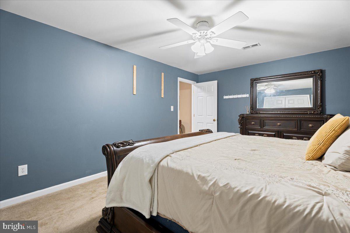 28 MILLBROOK RD, STAFFORD, Virginia 22554, 5 Bedrooms Bedrooms, 6 Rooms Rooms,4 BathroomsBathrooms,Residential,For sale,28 MILLBROOK RD,VAST2041422 MLS # VAST2041422